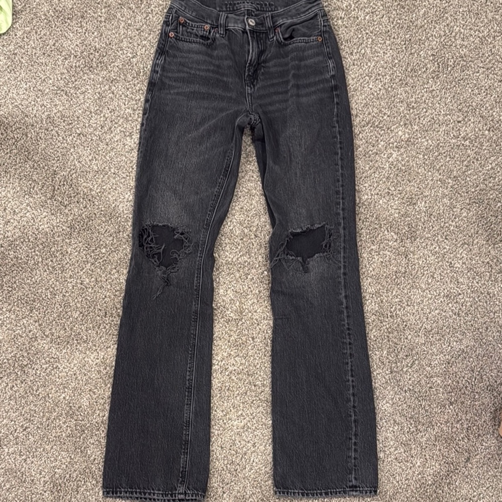 American Eagle Black Distressed Women's Jeans